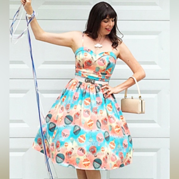 Voodoo Vixen Dresses & Skirts - VOODOO VIXEN NWOT Aria Hot Air Balloon Print Dress